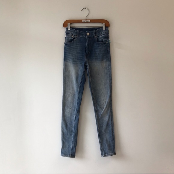 CHEAP MONDAY blue skinny jeans stretch - Picture 1 of 5